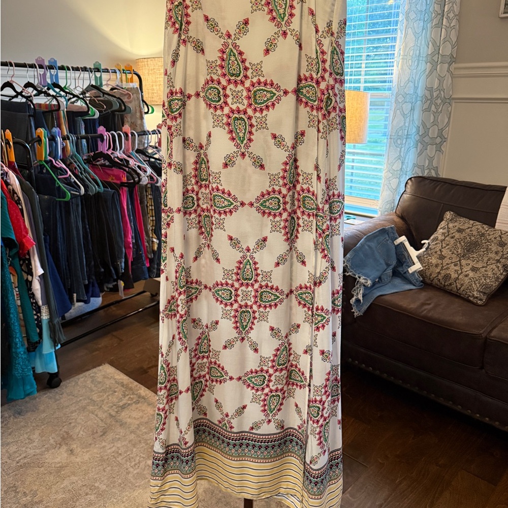 Love Riche NWOT Beautiful Print Faux Wrap Maxi Skirt with Lining